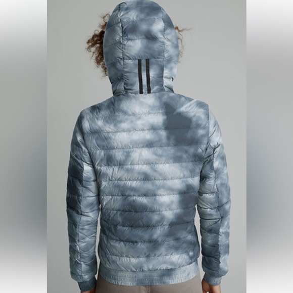 NWT CANADA GOOSE RICHMOND DOWN HOODED PUFFER JACKET IN HAZE PRINT - Picture 2 of 15